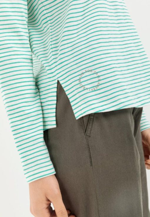 Eastsidewardrobe.shop0bbde09bf4 6