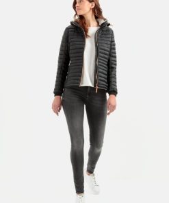 Eastsidewardrobe.shop8385f28f7c 2