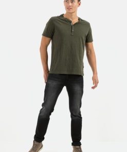 Eastsidewardrobe.shopb16b110eac 2
