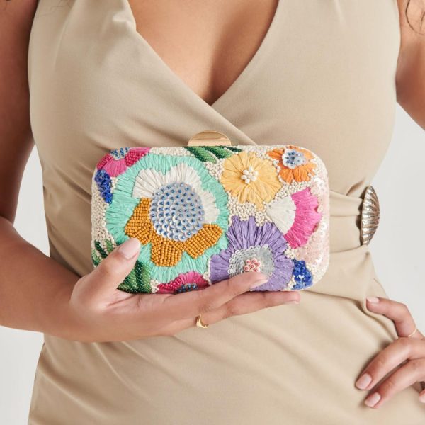 Eastsidewardrobe.shop19f359a04f 1