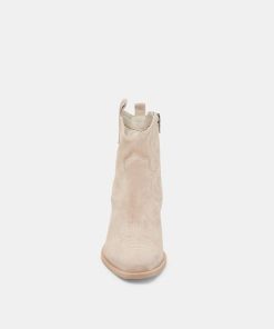 Eastsidewardrobe.shop4a0e54f365 2