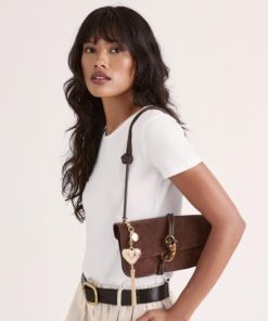 Eastsidewardrobe.shop4e88cef46e 4