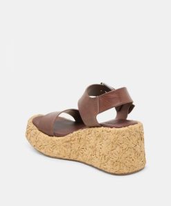 Eastsidewardrobe.shop5b7e070953 5