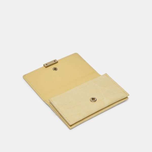 Eastsidewardrobe.shop612b9db637 2