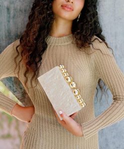 Eastsidewardrobe.shop81d5e07367 4