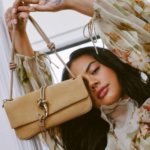 Eastsidewardrobe.shop8672e88df0 2