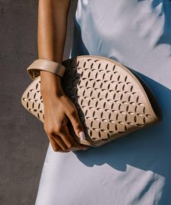 Eastsidewardrobe.shop8c07a775ba 2