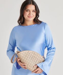 Eastsidewardrobe.shop8c07a775ba 5