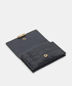 Eastsidewardrobe.shopbc450728f4 2