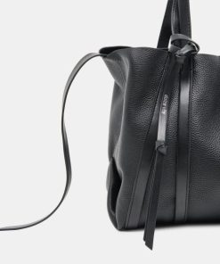 Eastsidewardrobe.shopc19f4b027f 2