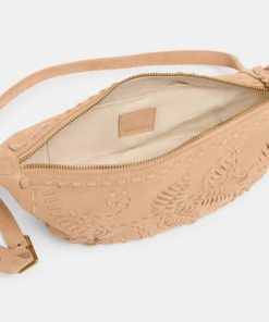 Eastsidewardrobe.shopcb124d5219 4